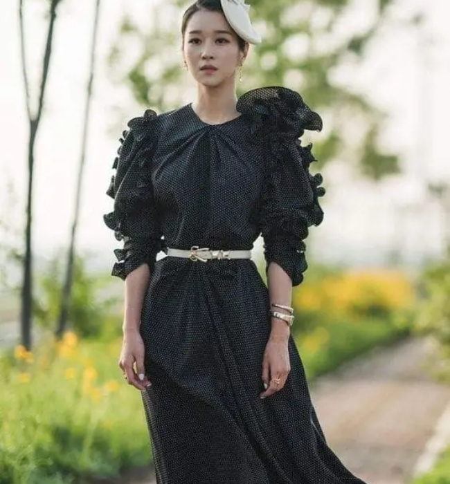 Go Moon-young: Der Fashion-Trendsetter von „It’s Okay Not to Be Okay“