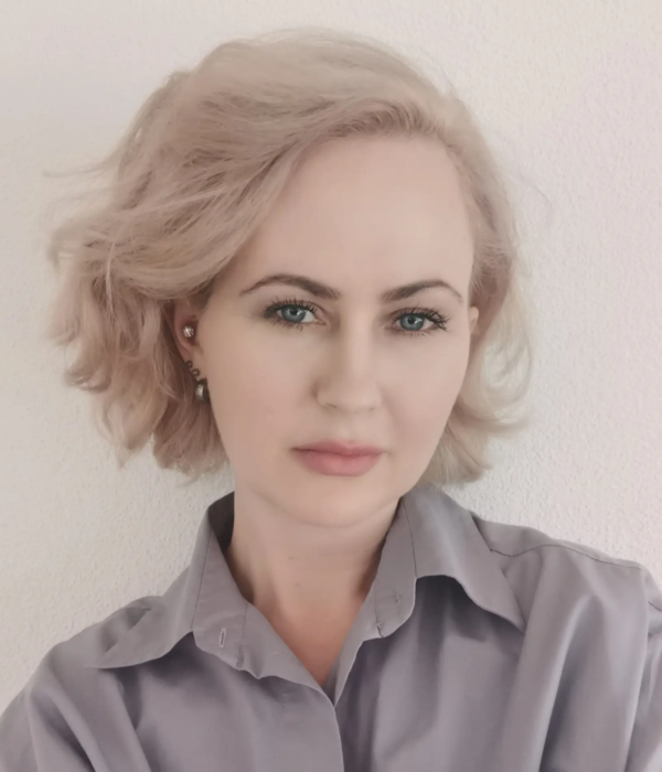 So gelingt das Platinblond ohne Gelbstich zuhause