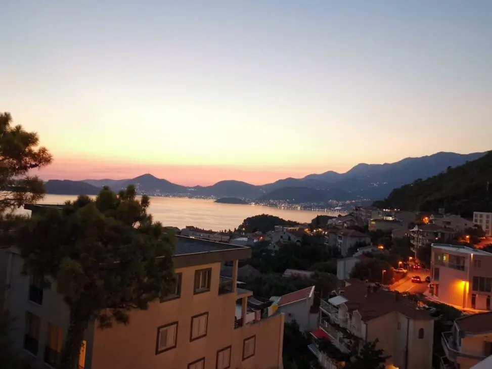 Schöne Aussicht am Abend